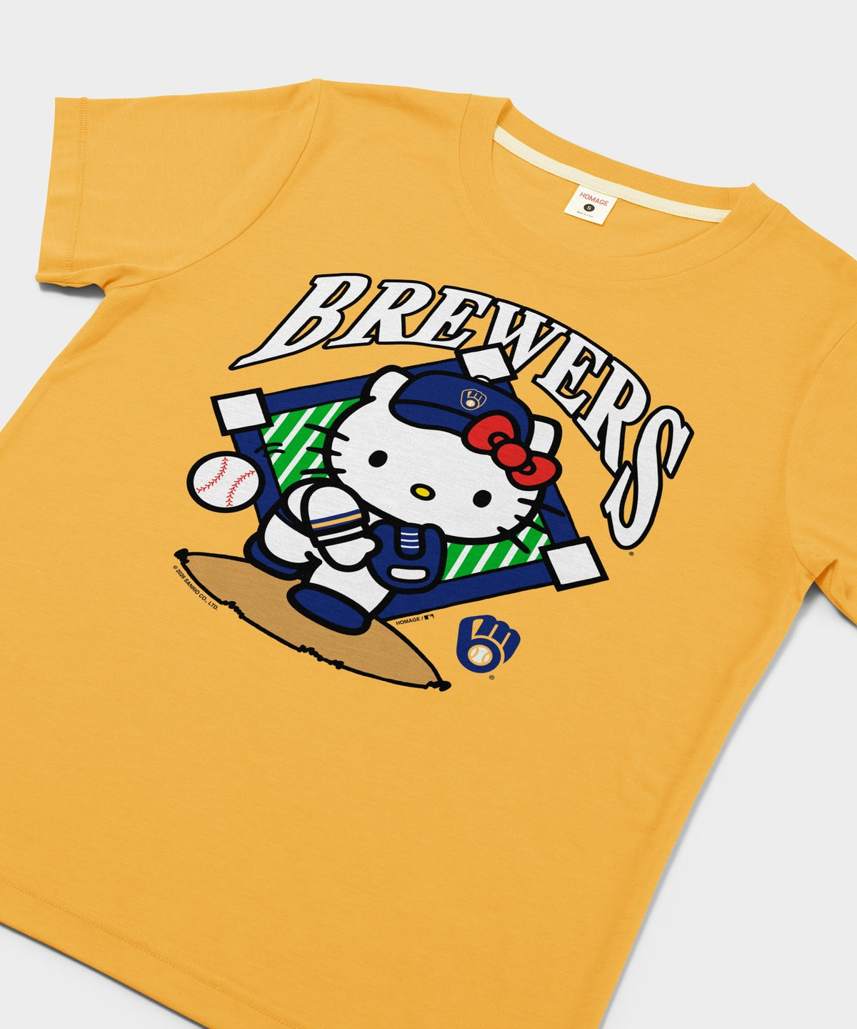 Women's Hello Kitty x Milwaukee Brewers Pitch product image 2