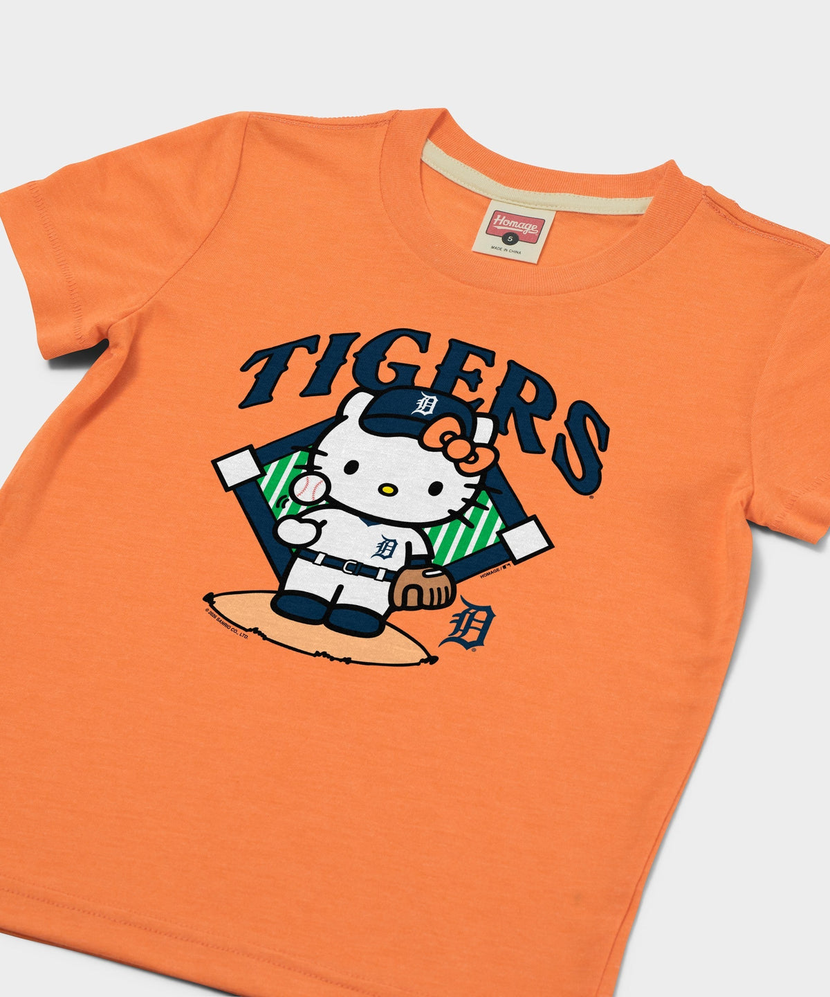 Youth Hello Kitty x Detroit Tigers Toss product image 2