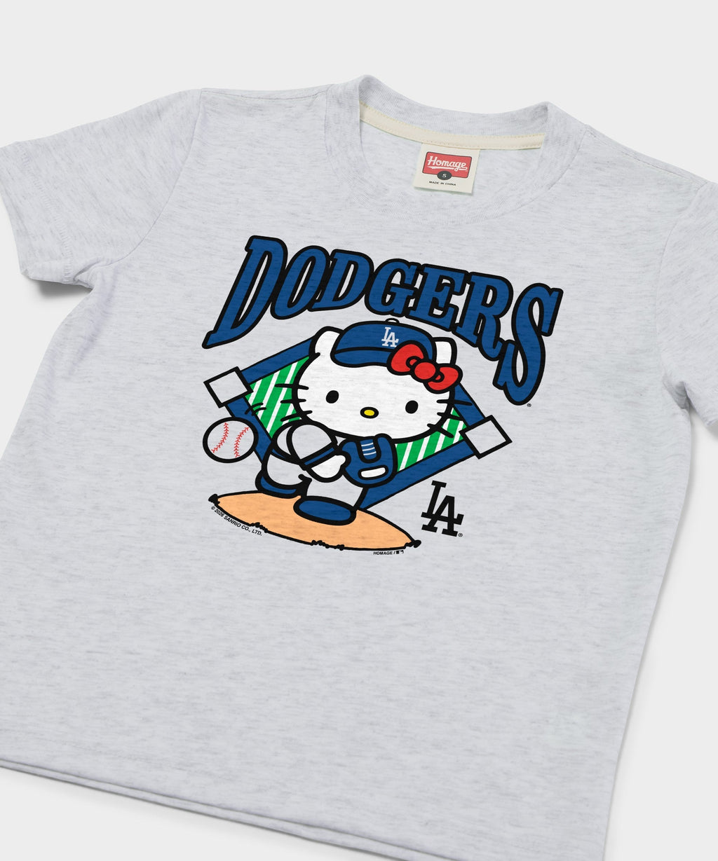 Youth Hello Kitty x Los Angeles Dodgers Pitch product image 2