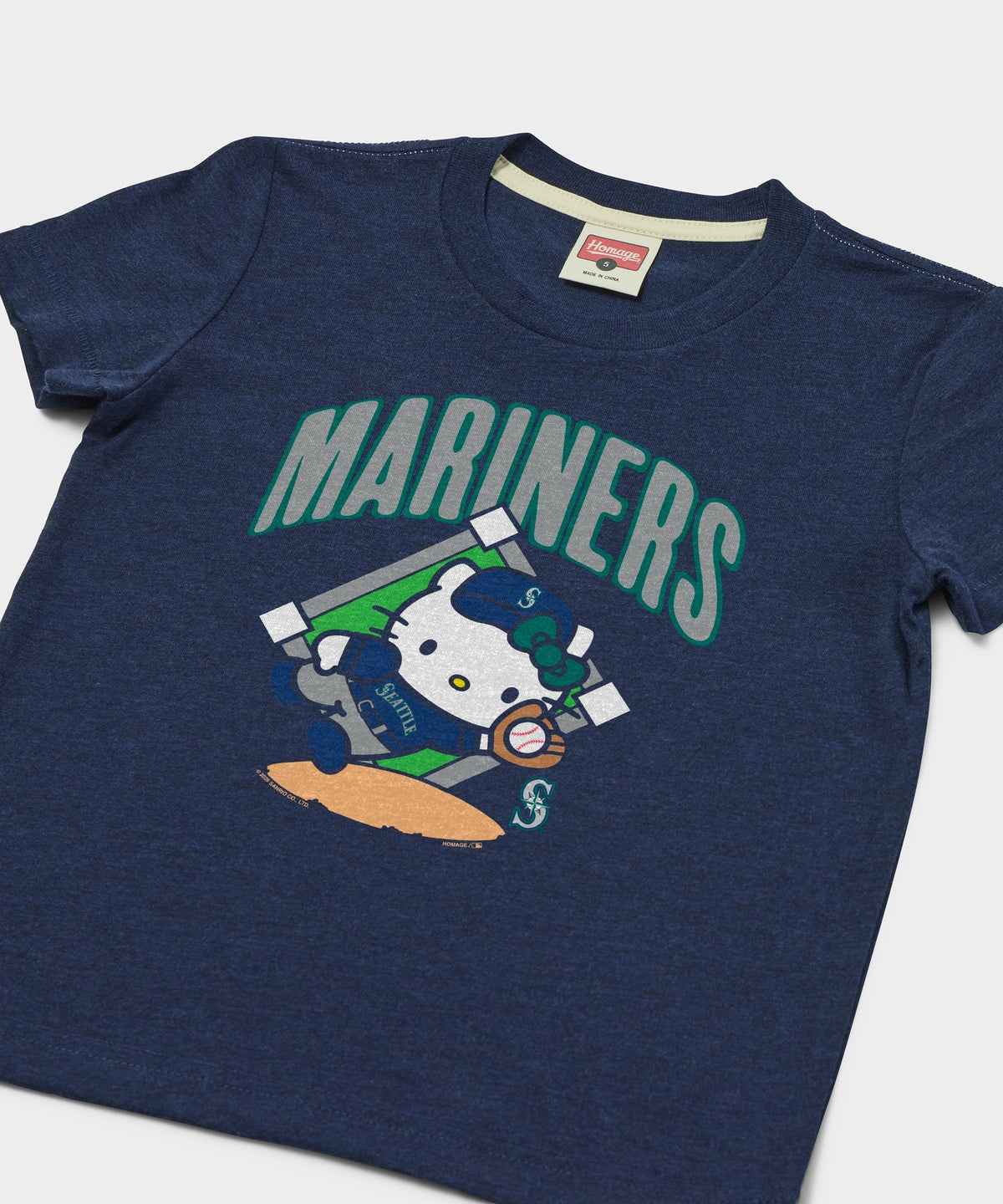 Youth Hello Kitty x Seattle Mariners Catch product image 2